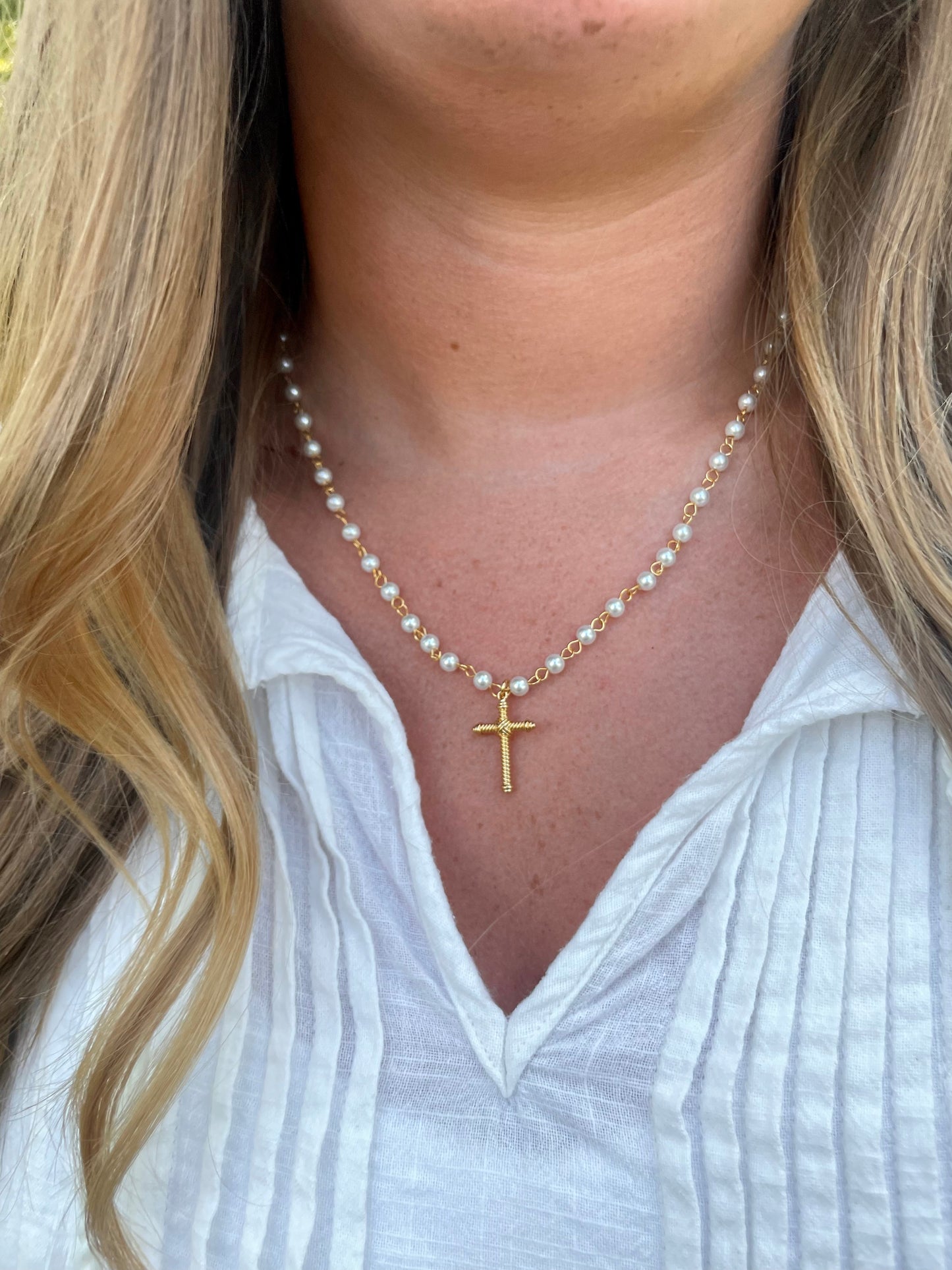 Pearl Gold Cross Pendant Necklace